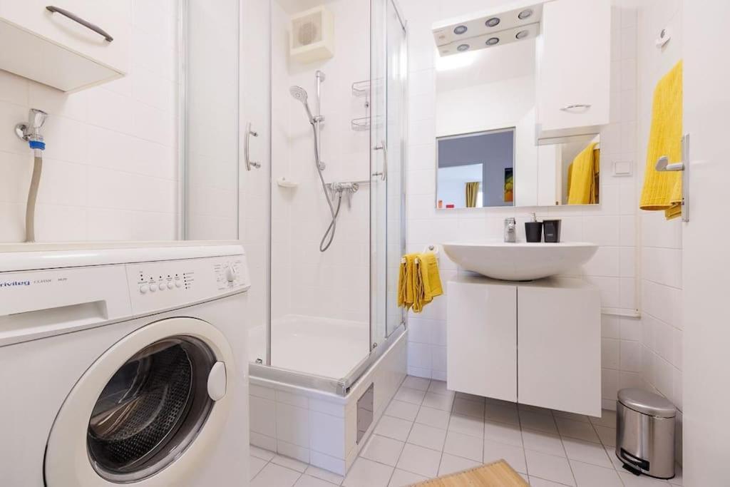 New! Cozy & Lovely Home In The 3Rd District Wiedeń Zewnętrze zdjęcie