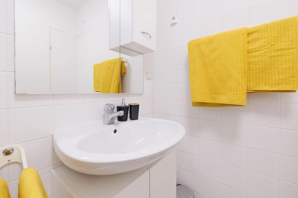 New! Cozy & Lovely Home In The 3Rd District Wiedeń Zewnętrze zdjęcie